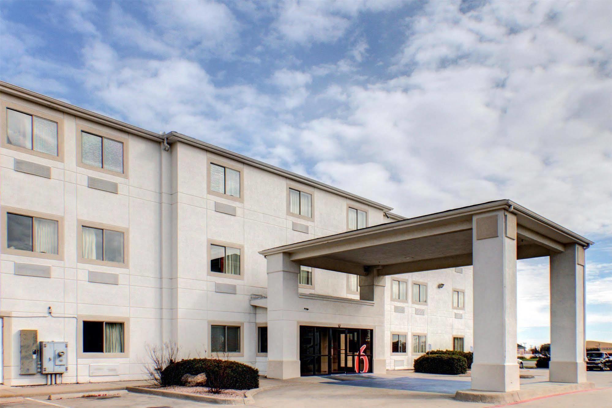 Motel 6 Waco - Woodway Екстер'єр фото