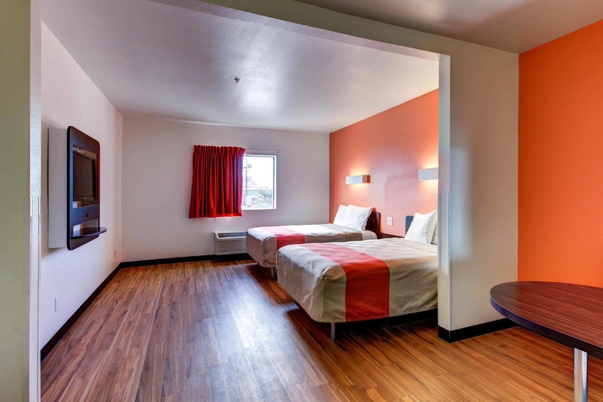 Motel 6 Waco - Woodway Екстер'єр фото